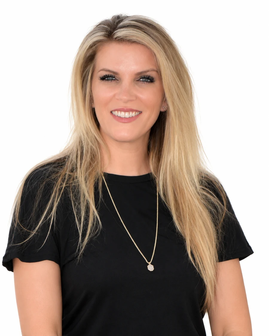 Kristine Acosta, Willow Real Estate agent